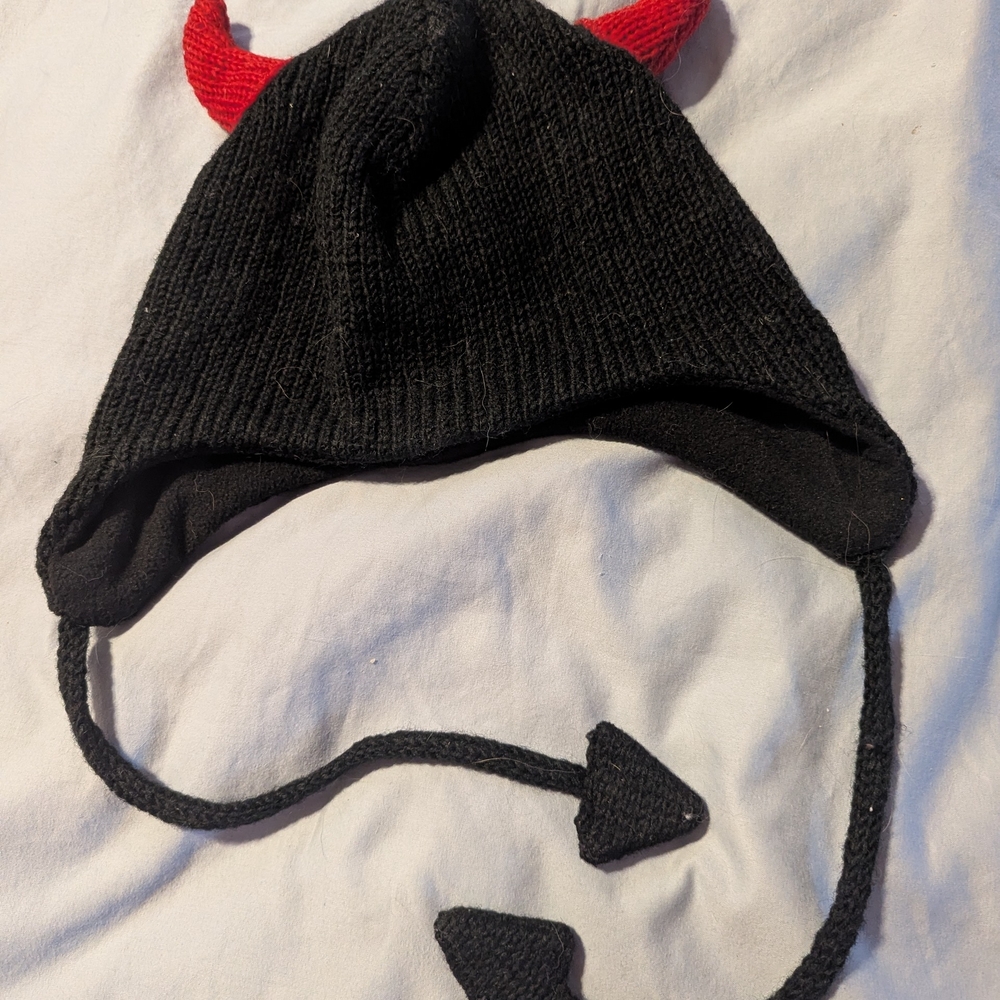 Children's Black Knit Hat with Red Devil Horns